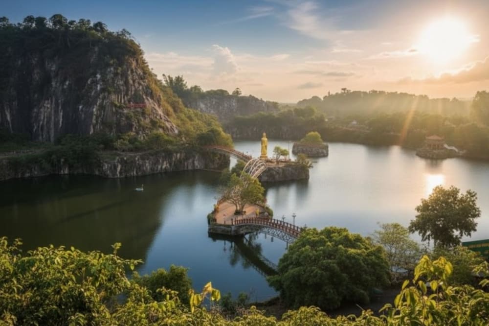 Khu du lịch Núi Sập .